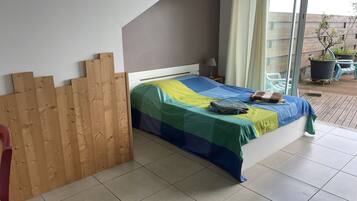 2 chambres, lit parapluie, Wi-Fi gratuit, draps fournis