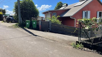 Enceinte de lâhĂ©bergement