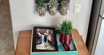 Wanderlust House - Cute & Cozy w/ Big Game Room