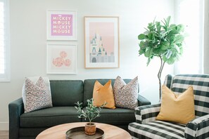 Een televisie en een dvd-speler