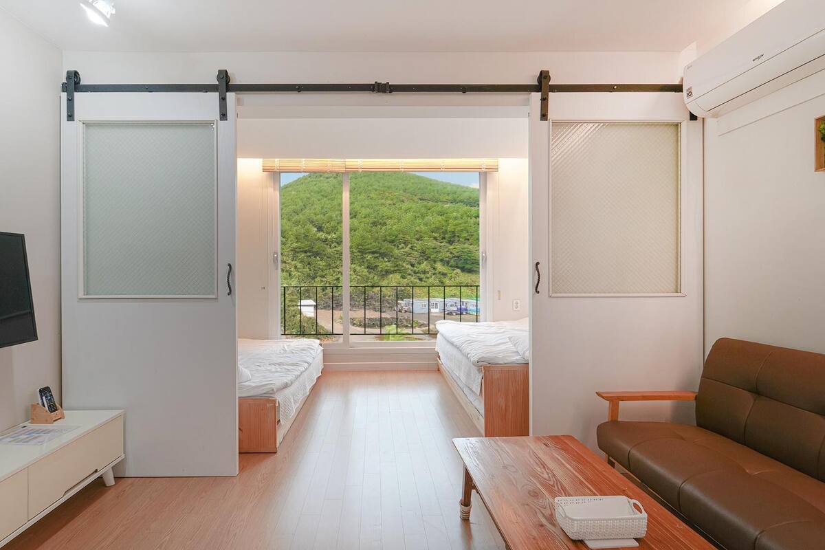 Eenvoudige kamer, 1 slaapkamer (Oreum View 301(2bakisangyeyakganeung)) | Exterieur