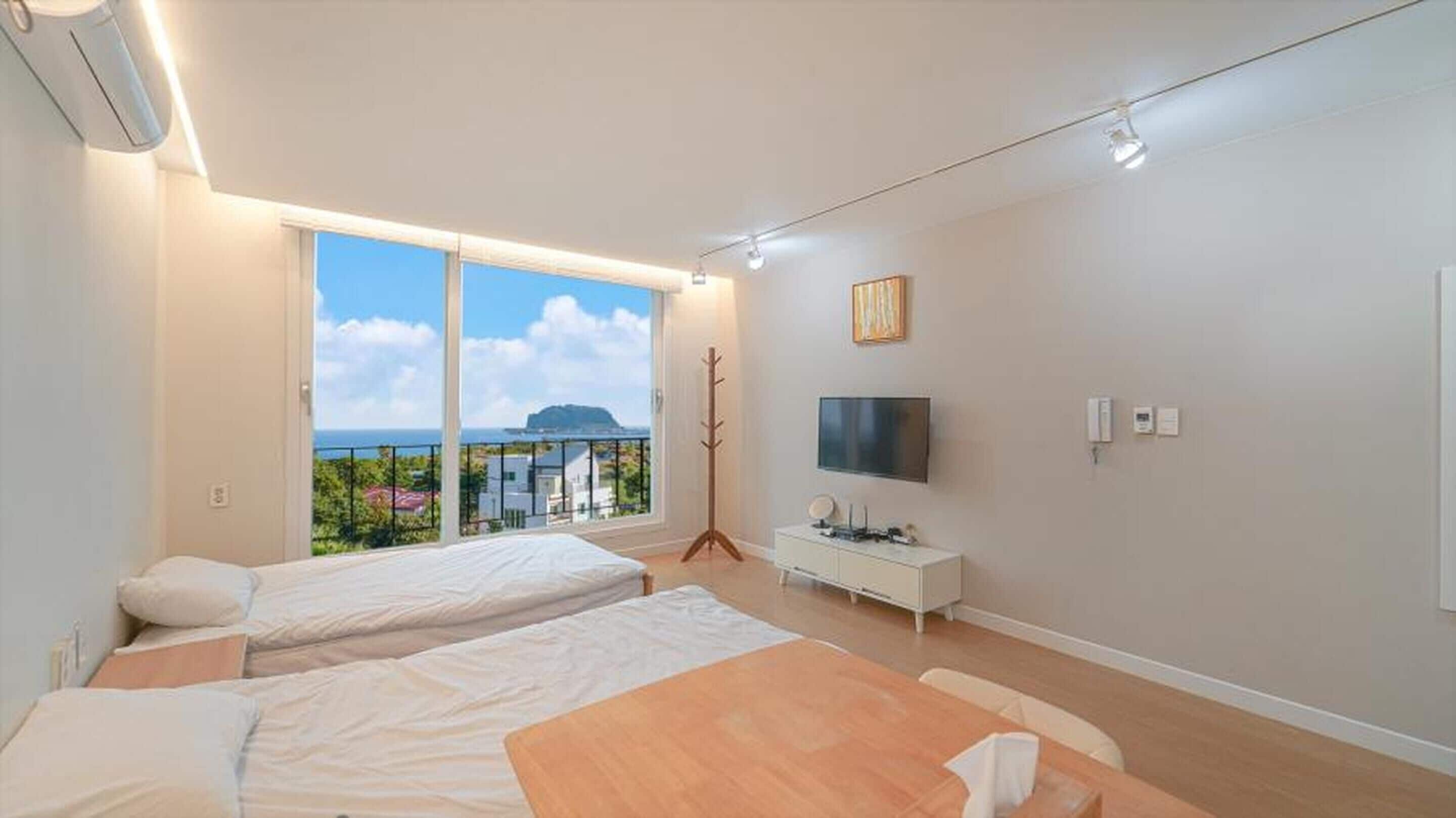 Quarto básico, 1 quarto (Ocean View 401(2bakisangyeyakganeung)) | 1 quarto, Wi-Fi de cortesia
