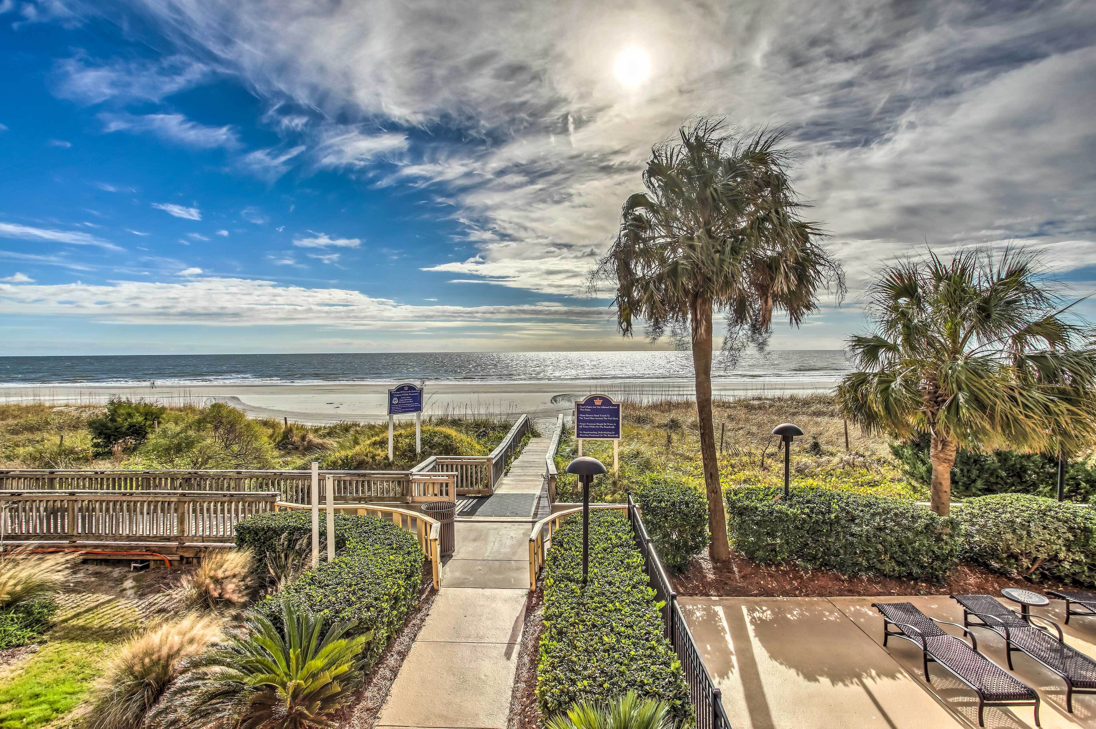 Newly Updated Myrtle Beach Villa w/ Beach Access!