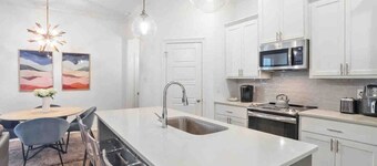 Cozy & Stylish 3BD near LSU