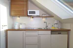 Kühlschrank, Mikrowelle