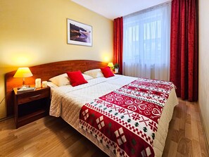 1 bedroom, WiFi, bed sheets