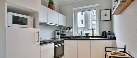 Fridge, microwave, oven, dishwasher