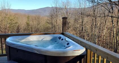 Roundhead Mountain Lodge | 3 Bed, 3 Bath