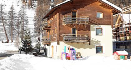 Wohnung "Piz Filone" mit Bergblick, Wi-Fi