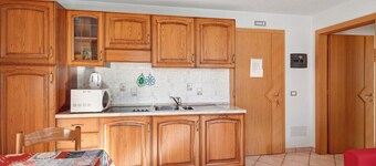 'Appartamento Vago' with Mountain View, Wi-Fi, Balcony & Garden