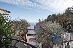 Property grounds - Apartment Casa gioia with Sea View, Garden and Wi-Fi (Diano marina)