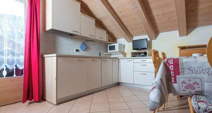 Appartement Stefano 2 avec vue montagne, Wi-Fi et jardin