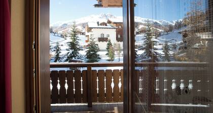 Apartment "Stefano 1" with Mountain View, Wi-Fi & Garden