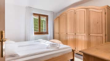 3 quartos, ferros/tábuas de passar roupa, Wi-Fi de cortesia