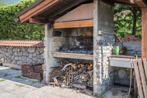 Ferienwohnung "Dorsino" mit Bergblick, Balkon und WLAN