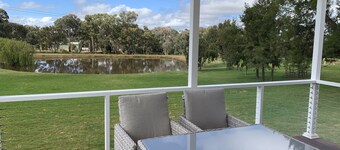YARRAWONGA PARK COTTAGE<br>Cozy 2 bedroom cottage on small acreage 