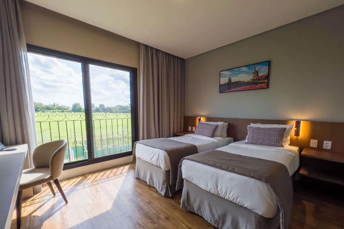 Room amenity