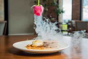 Desayuno (con cargo)