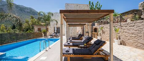 Luxury Villa | Private pool