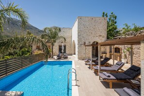 Luxury-Villa | Eigener Pool