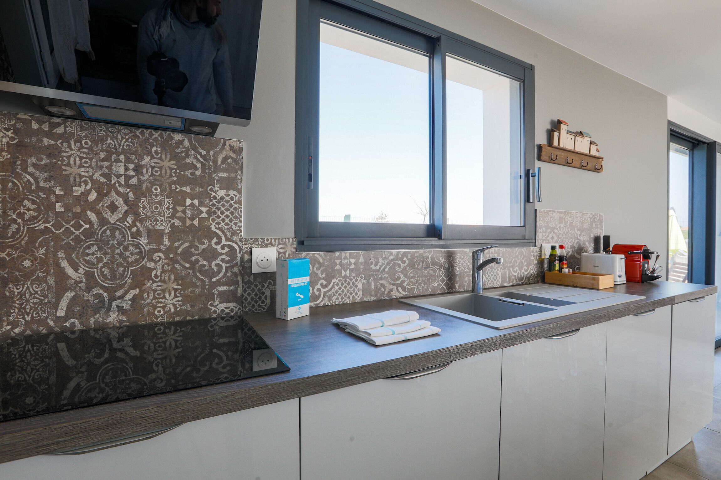 Réfrigérateur, micro-ondes, four, lave-vaisselle