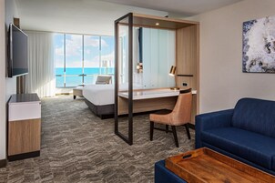 Junior Suite, 1 King Bed | Desk, blackout drapes, iron/ironing board, free WiFi