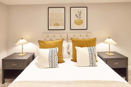 Host & Stay | Graham House