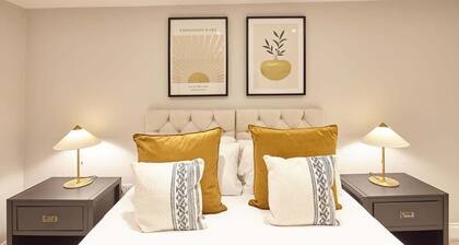 Host & Stay | Graham House