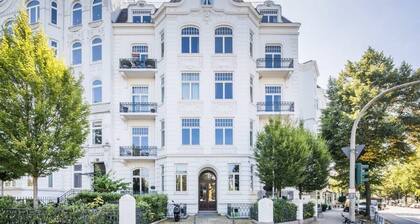 Modern Apartment in Rotherbaum for up to 5 Guests