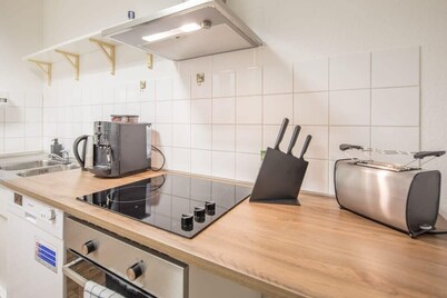 Spacious 2 BR Apartment Hamburg