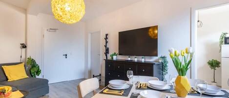 Televisión y oficina