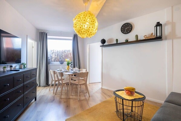 تلفزيون، مكتب