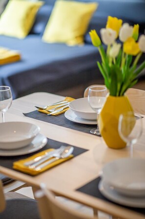 Strygejern/strygebræt, Wi-Fi, sengetøj