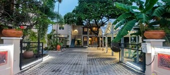 Heart of St. Lawrence Gap, | 8-min Walk to Beach