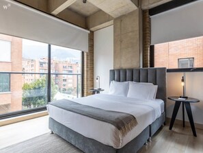 1 chambre, fer et planche Ă repasser, Wi-Fi, draps fournis