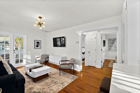 Fernseher, Arbeitsbereiche