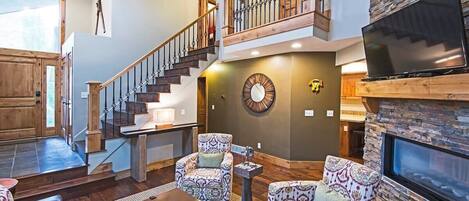 TV, fireplace, offices