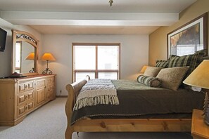 2 bedrooms, iron/ironing board, WiFi, bed sheets - Rustic 2BDR w/ Private Hot Tub & Deer Valley View! (Park City)