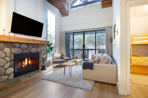 Gables @ Gondola Base - Designer 2BR