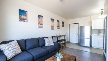 Premium Apartment | Desk, laptop workspace, blackout curtains, iron/ironing board