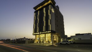 واجهة المنشأة