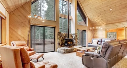 Serenity at Tahoe Donner | Peaceful, Close to Ski & Lake