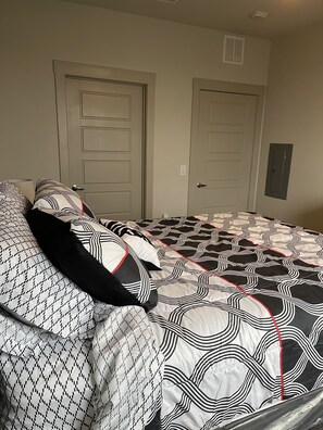 1 bedroom, WiFi, bed sheets, wheelchair access