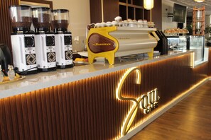 Coffee shop