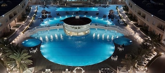 Al Salam Grand Hotel & Resort