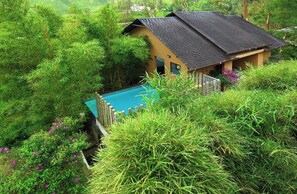 Matelas Tempur-Pedic, mini-bar avec articles gratuits