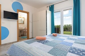 4 Schlafzimmer, Bügeleisen/Bügelbrett, kostenloses WLAN, Bettwäsche