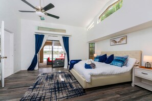 2 bedrooms, desk, iron/ironing board, travel crib