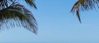 Private and serine waterfront heated pool villa.amazing views