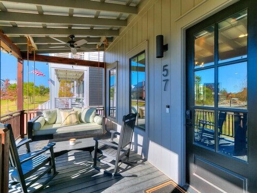 Luxury Carlton Landing Home Golf Cart Included!